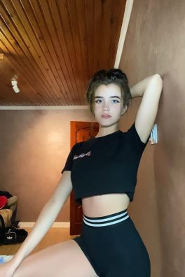 Фотография номер 2 - Света, 23 года